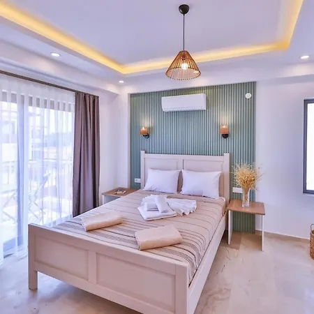 Lavanta Doga Icerinde Oezel Havuzlu Villa Eskiomerler