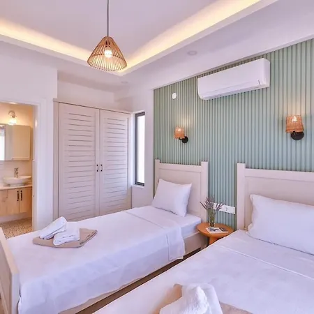 Villa Lavanta Doga Icerinde Oezel Havuzlu