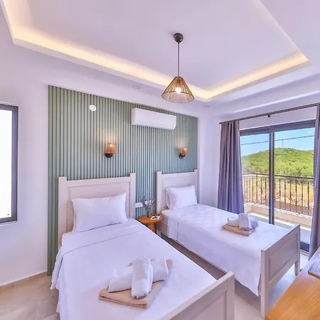 Villa Lavanta Doga Icerinde Oezel Havuzlu